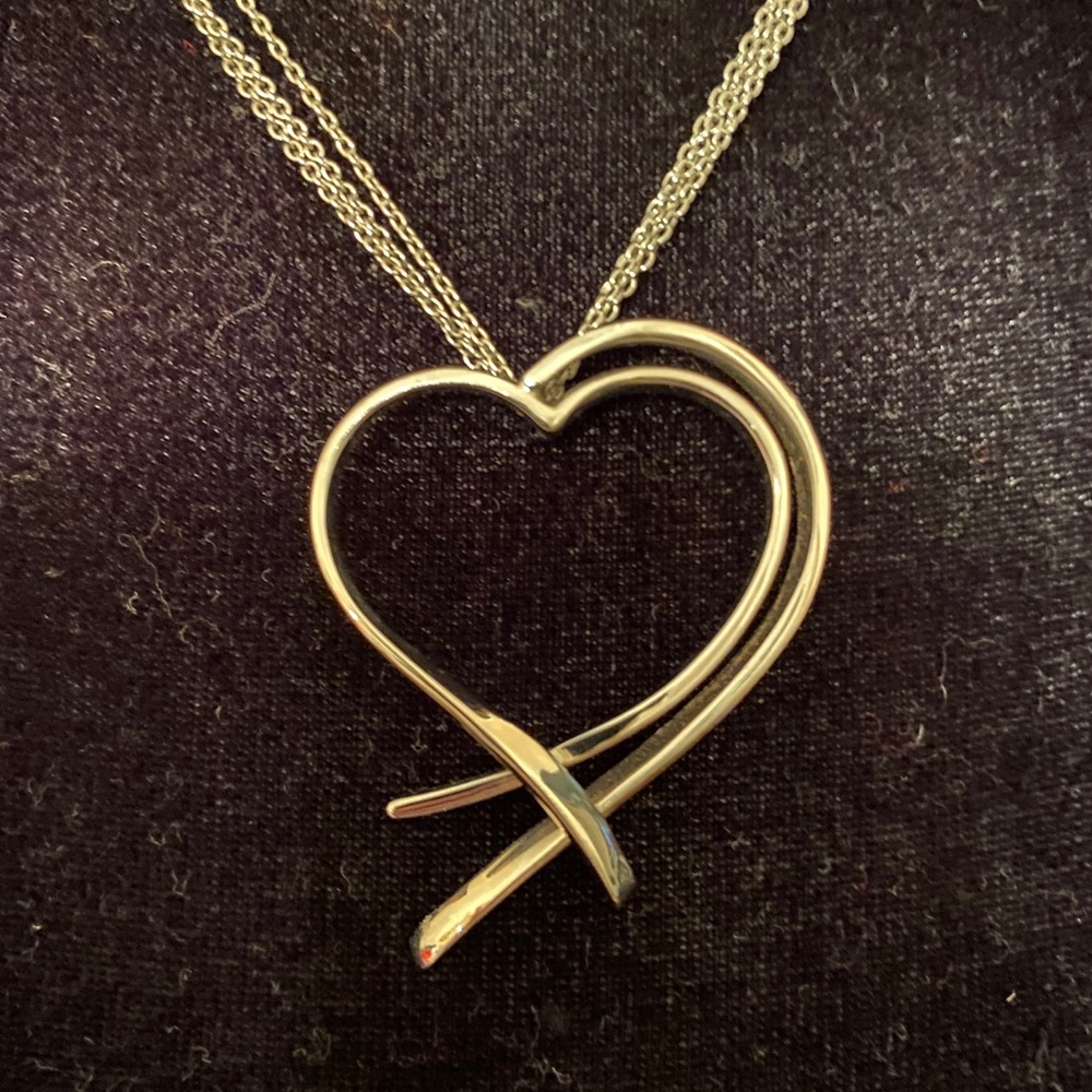White Gold Unique Heart Necklace ❤️ - Picture 5 of 12